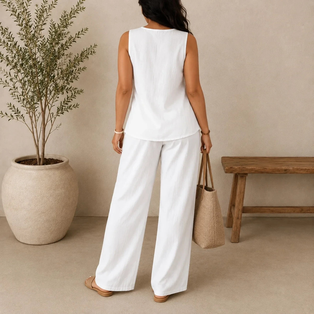 Conjunto Lucienne™ Blusa com Decote de Abertura Frontal e Calça Pantalona