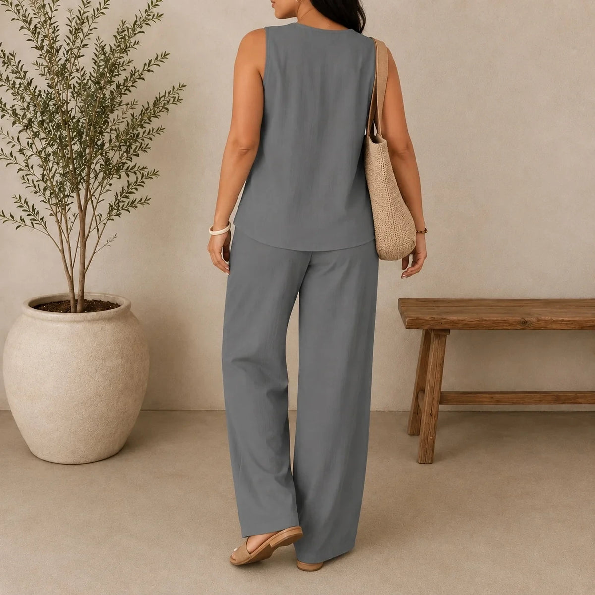 Conjunto Lucienne™ Blusa com Decote de Abertura Frontal e Calça Pantalona
