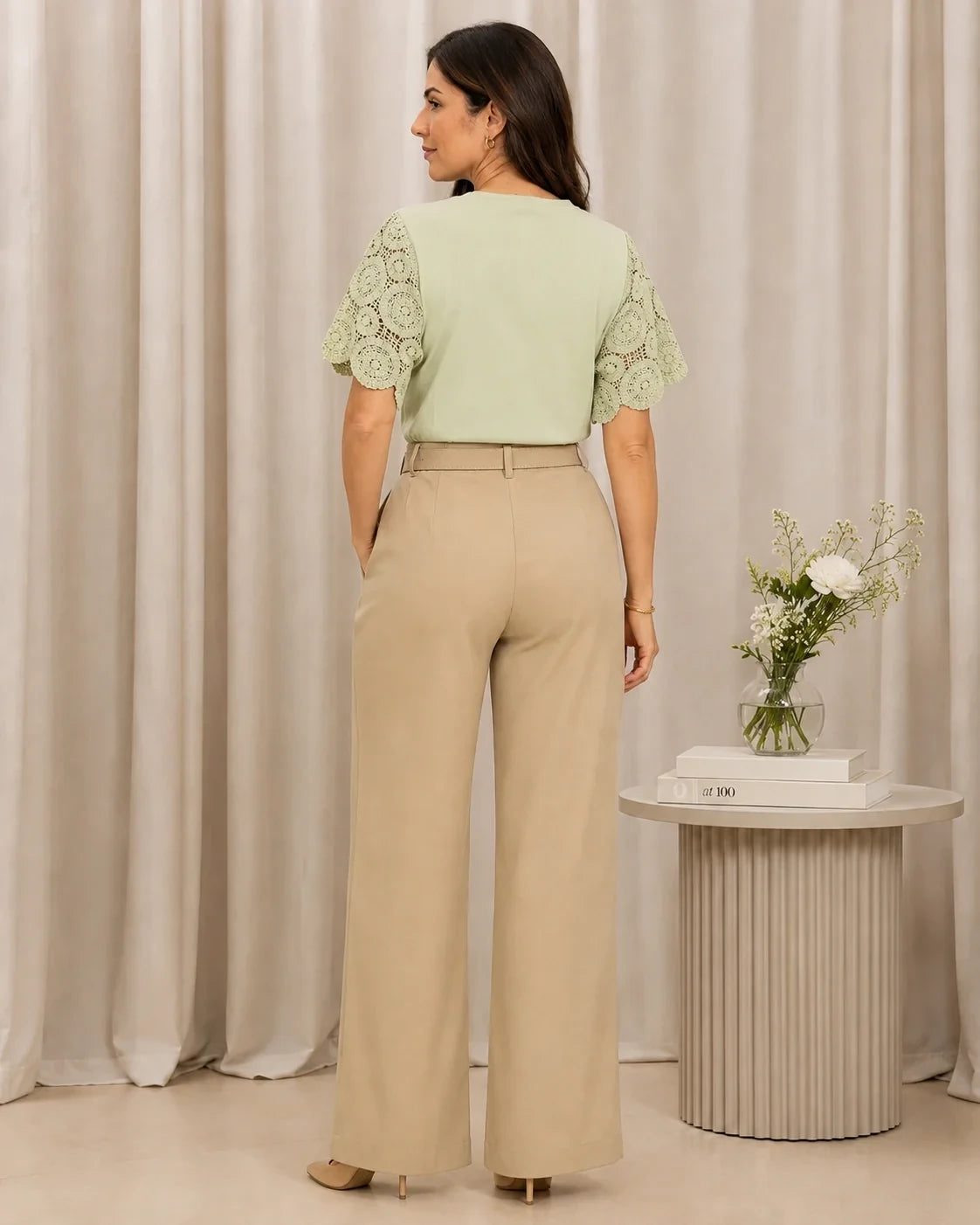 Blusa com Manga em Crochê Geisa