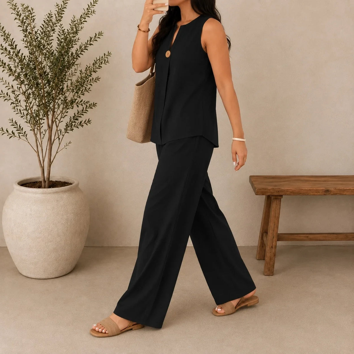 Conjunto Lucienne™ Blusa com Decote de Abertura Frontal e Calça Pantalona